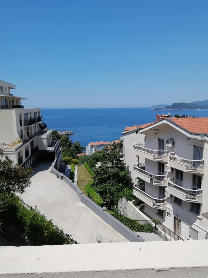 Apartments Dunja Sveti Stefan Buitenkant foto