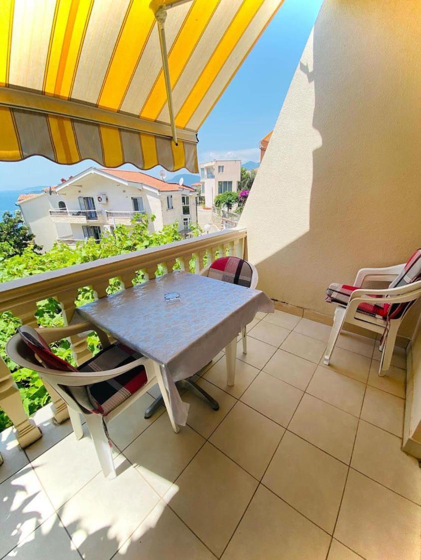 Apartments Dunja Sveti Stefan Buitenkant foto